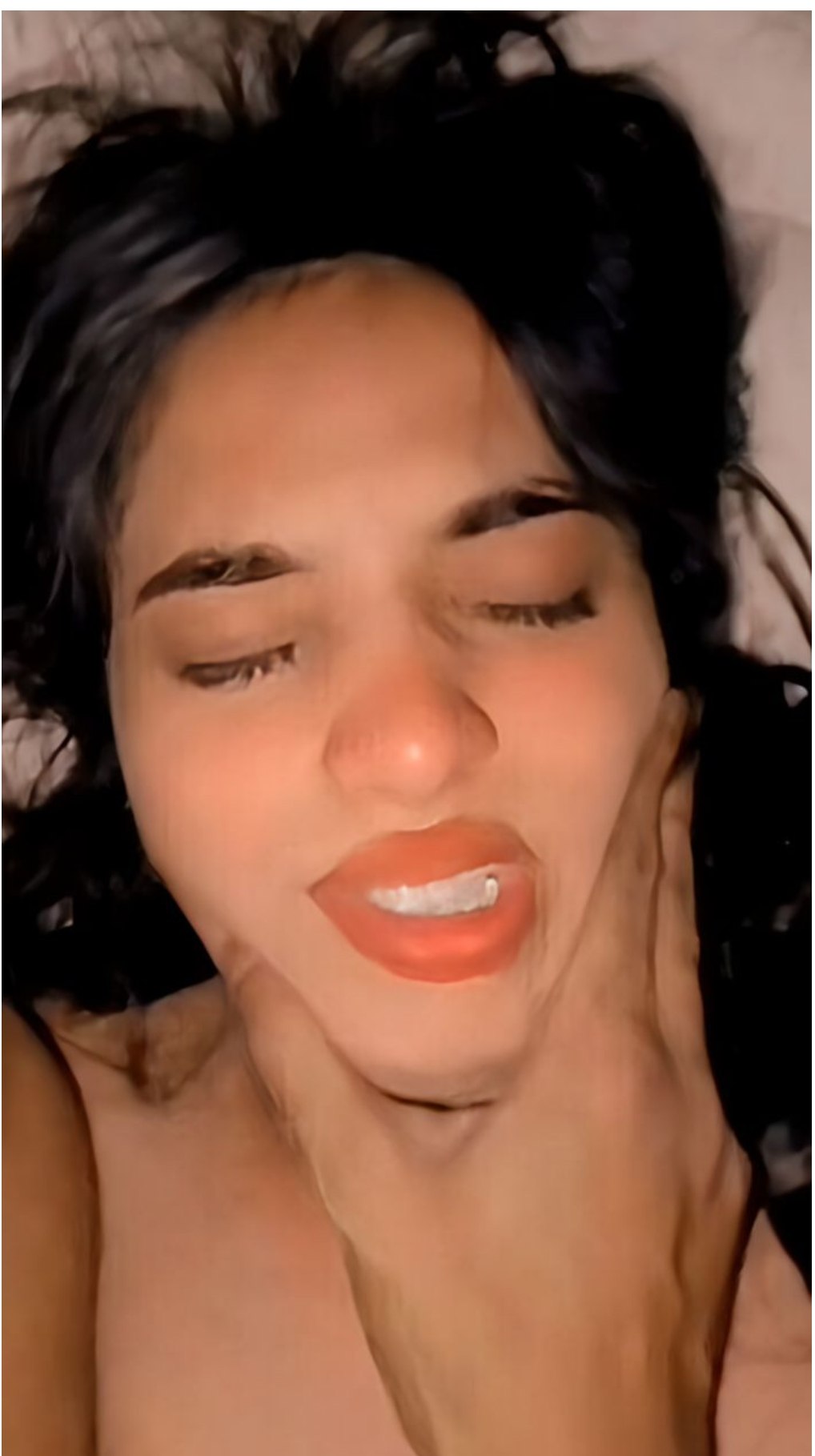 Pakistani TikToker Full NUDE Sucking Boyfriend Dick Deep Mouth Fucking Saying " Muh Khol ....Pura Ander Le"
